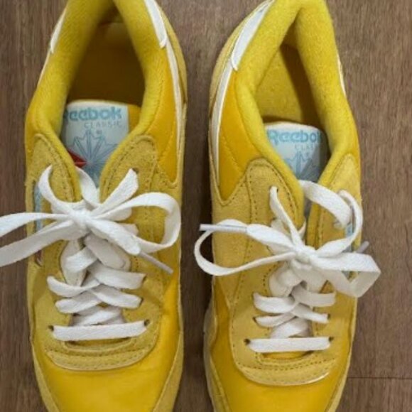 Reebok Women's Classic Nylon Fashion Sneaker in Yellow and Chalk - Picture 6 of 9